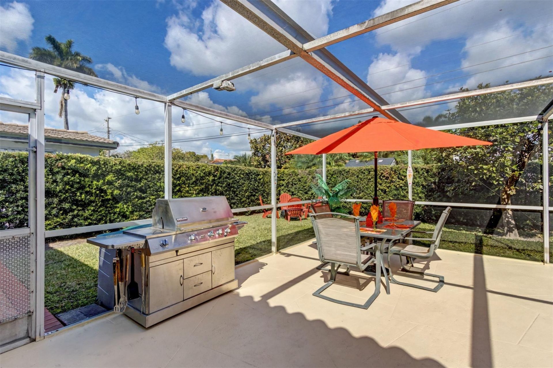 1017 NE 4th Street, Hallandale Beach, FL 33009 Photo