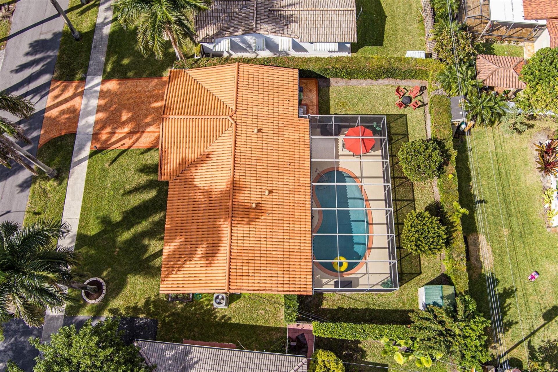 1017 NE 4th Street, Hallandale Beach, FL 33009 Photo