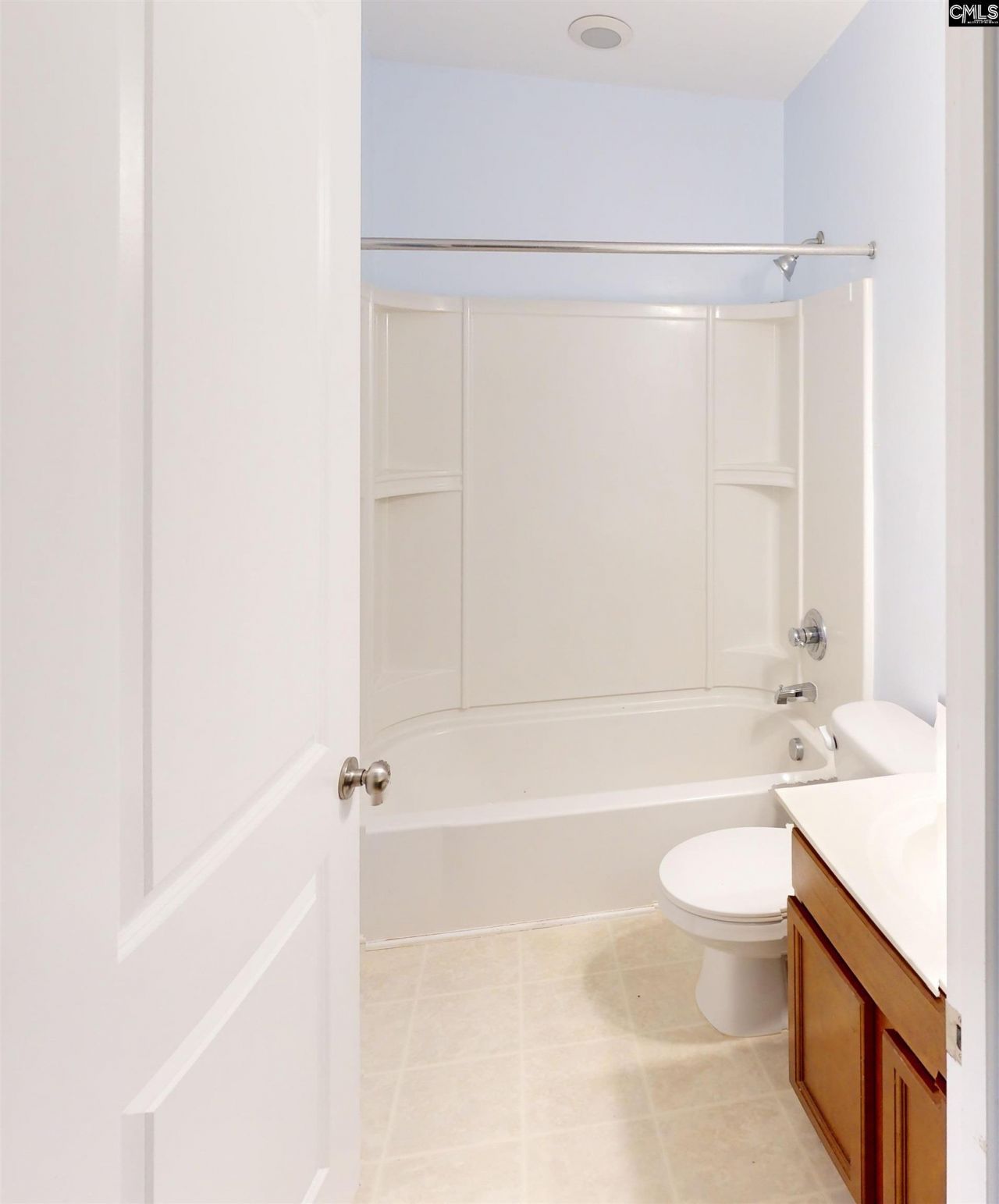 215 Favorite Court  Photo 18