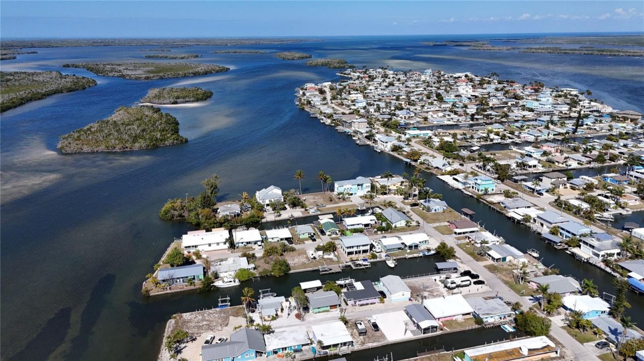 2650 Coco Plum Drive, Matlacha, FL 33993 Photo