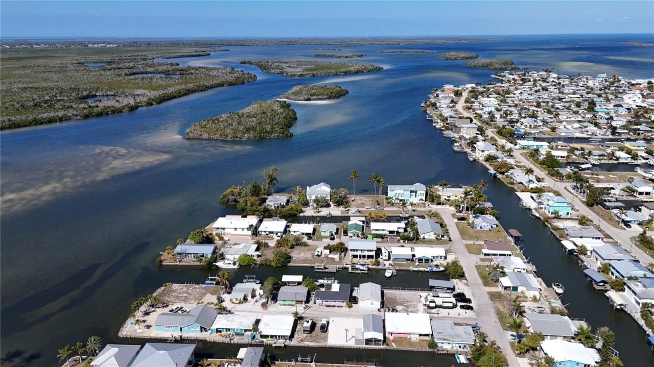 2650 Coco Plum Drive, Matlacha, FL 33993 Photo