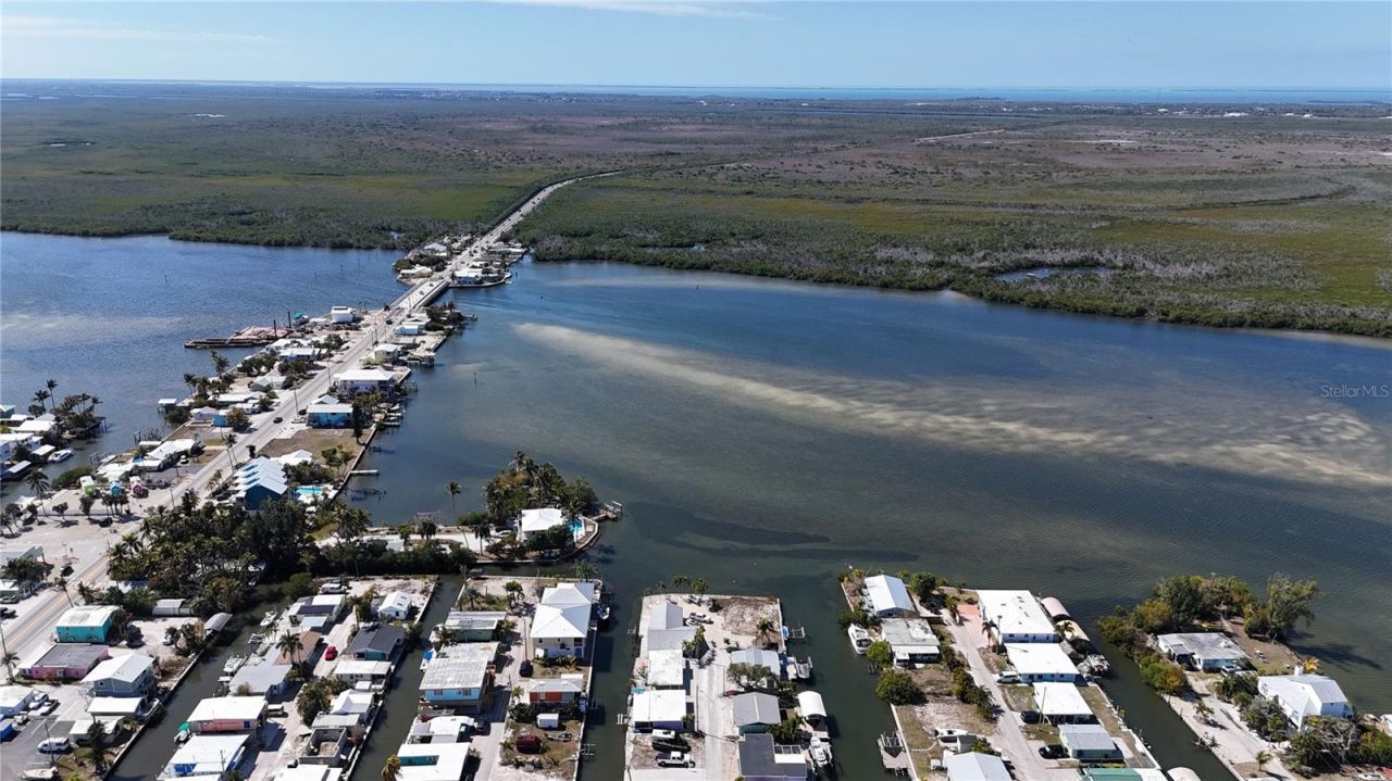 2650 Coco Plum Drive, Matlacha, FL 33993 Photo