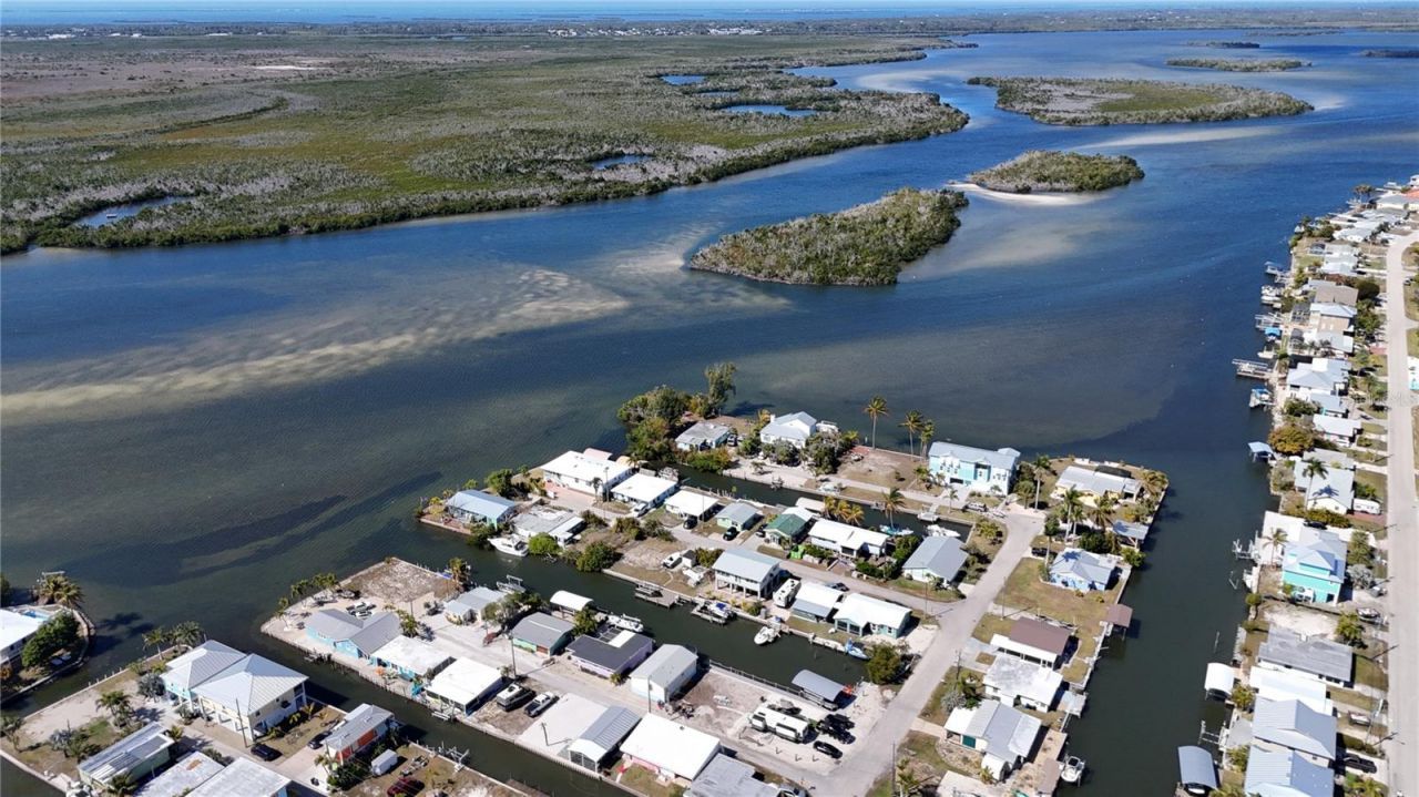 2650 Coco Plum Drive, Matlacha, FL 33993 Photo