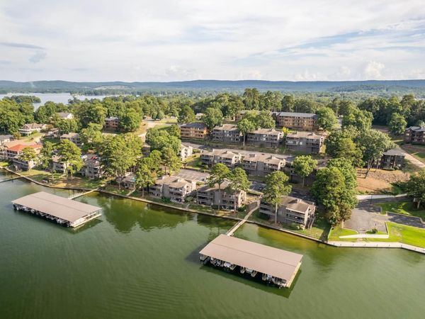 200 HAMILTON OAKS, Unit L3, Hot Springs, AR 71913