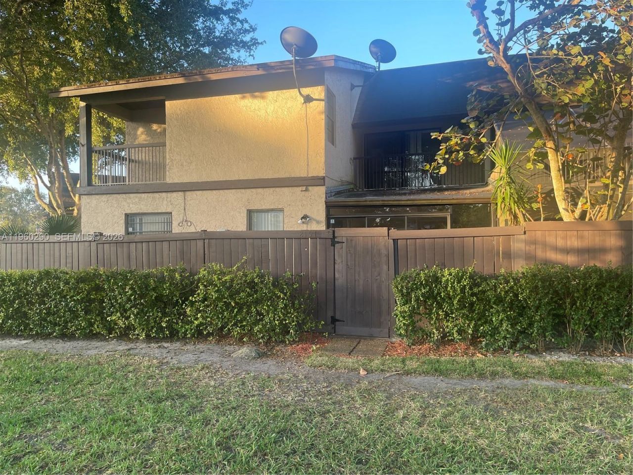 2191 Bayberry Dr, Unit 2191, Pembroke Pines, FL 33024 Photo