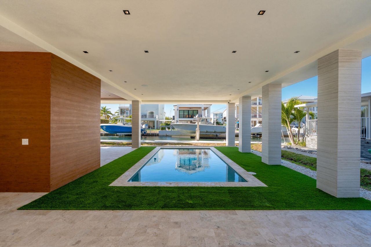 108 Coral Way, Key Largo, FL 33037 Photo