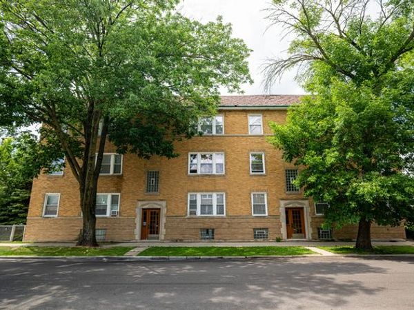 4414 N Lavergne Avenue, Unit 3, Chicago, IL 60630