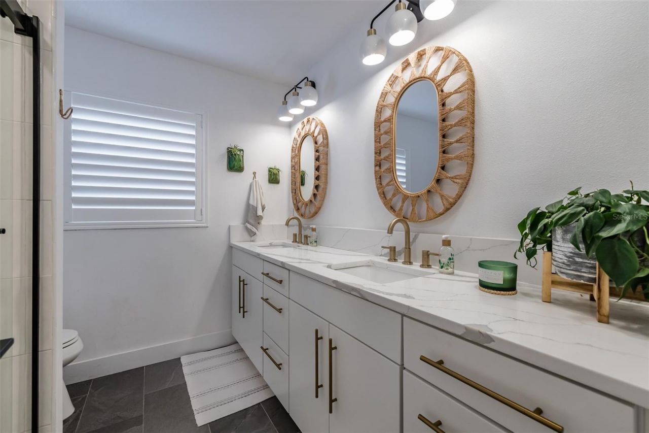 917 Chipaway Drive, Apollo Beach, FL 33572 Photo