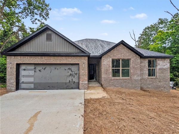 13 Angus Lane, Bella Vista, AR 72715