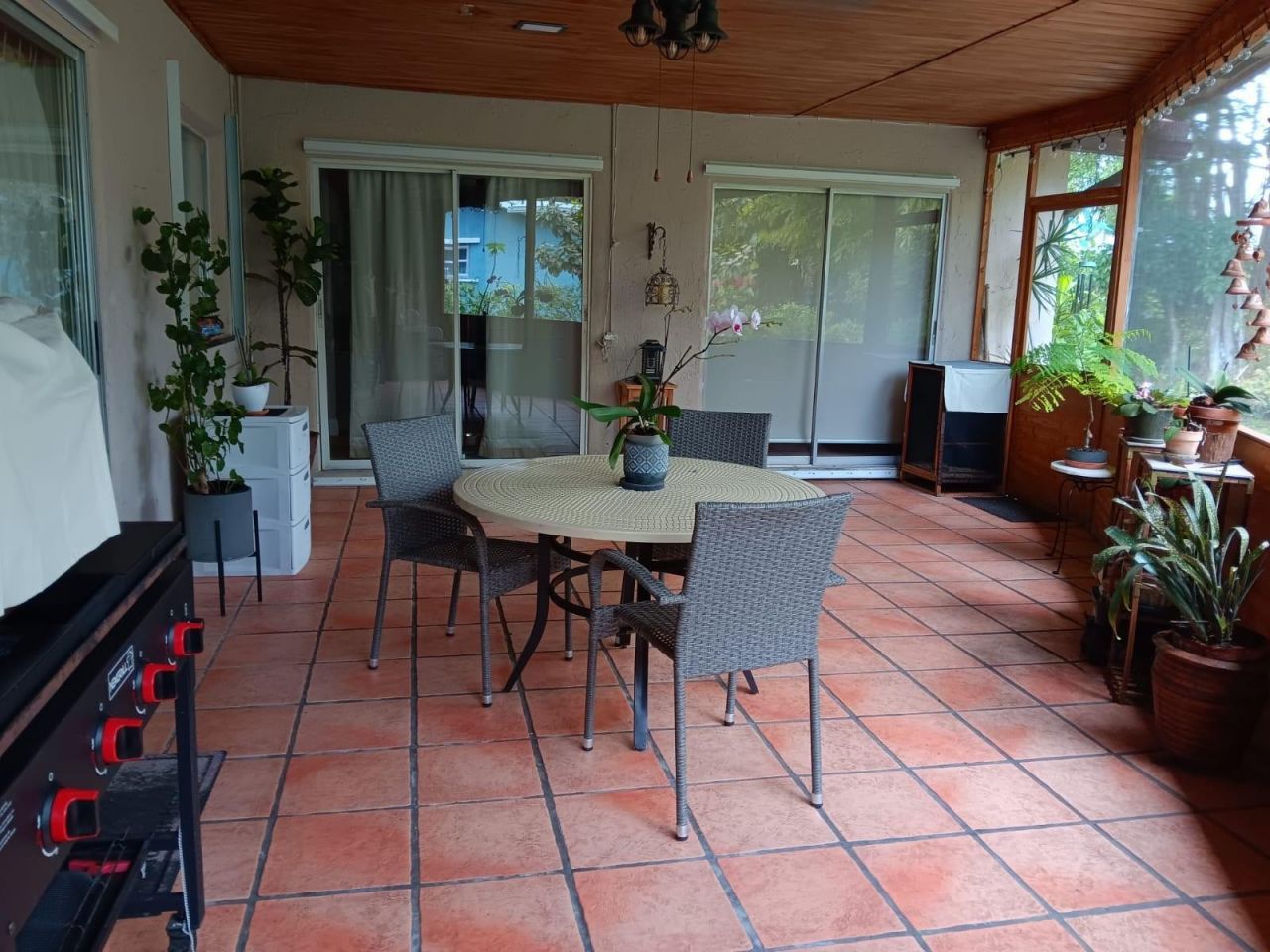 8204 NW 100th Terrace, Tamarac, FL 33321 Photo