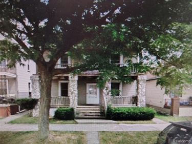 11668 Saint Aubin, Hamtramck, MI 48212