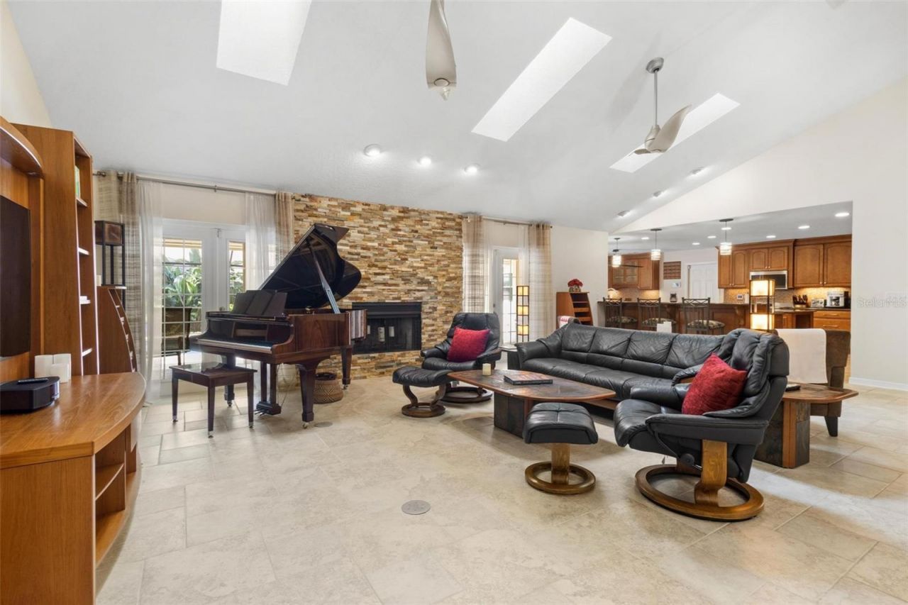 6407 E 112th Avenue, Temple Terrace, FL 33617 Photo