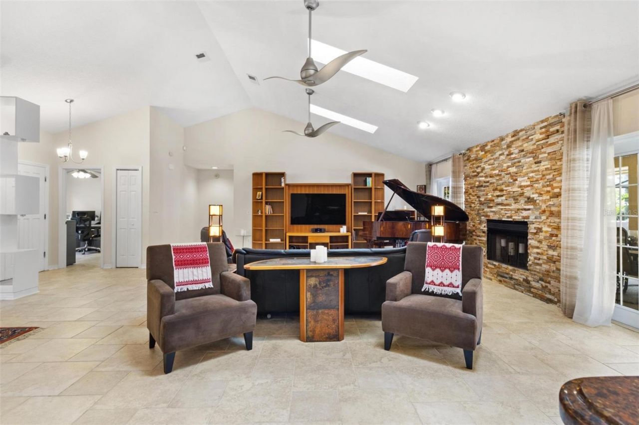 6407 E 112th Avenue, Temple Terrace, FL 33617 Photo