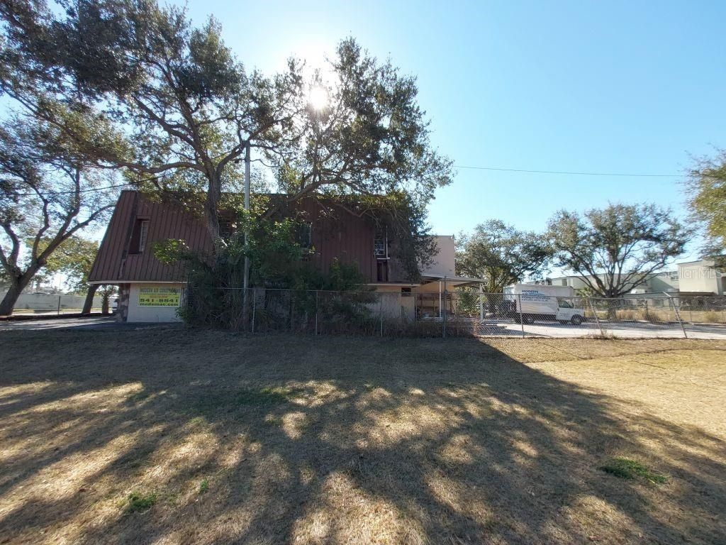 11400 Us Highway 19 N, Clearwater, FL 33764 Photo