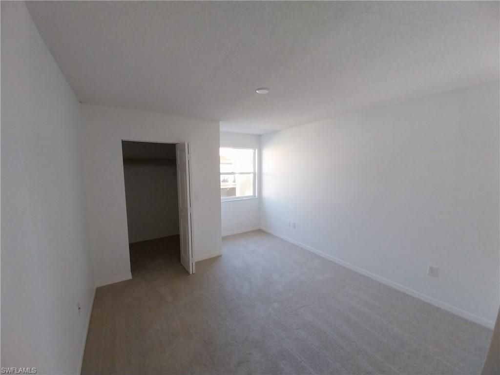 8950 Colonnades Ct E, Unit 824, Bonita Springs, FL 34135 Photo