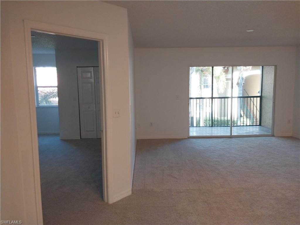 8950 Colonnades Ct E, Unit 824, Bonita Springs, FL 34135 Photo