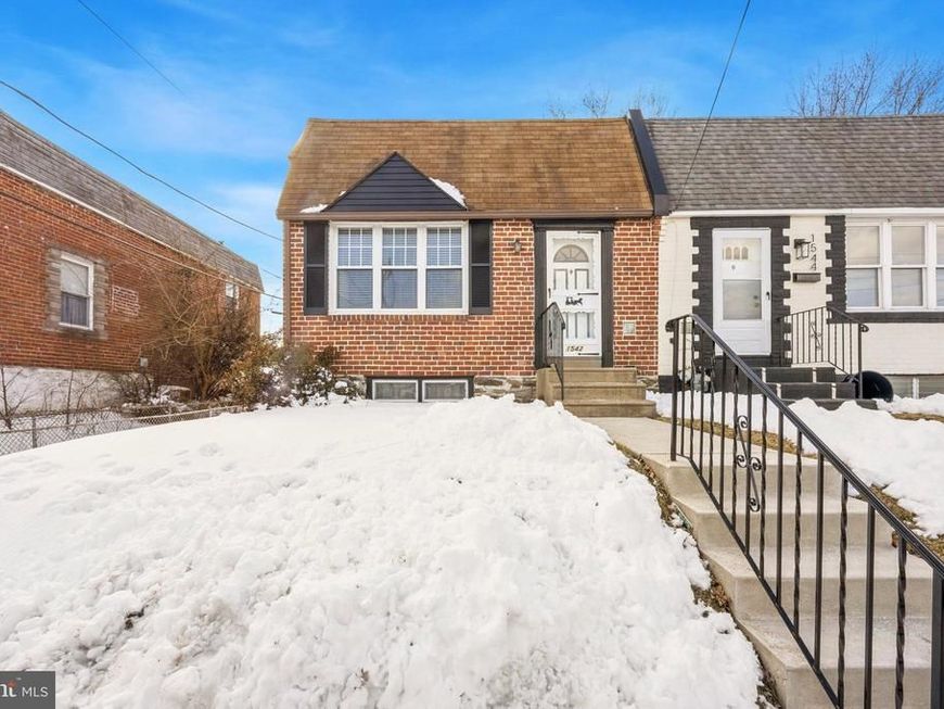 1542 Summit Street, Marcus Hook, PA 19061 Main Photo