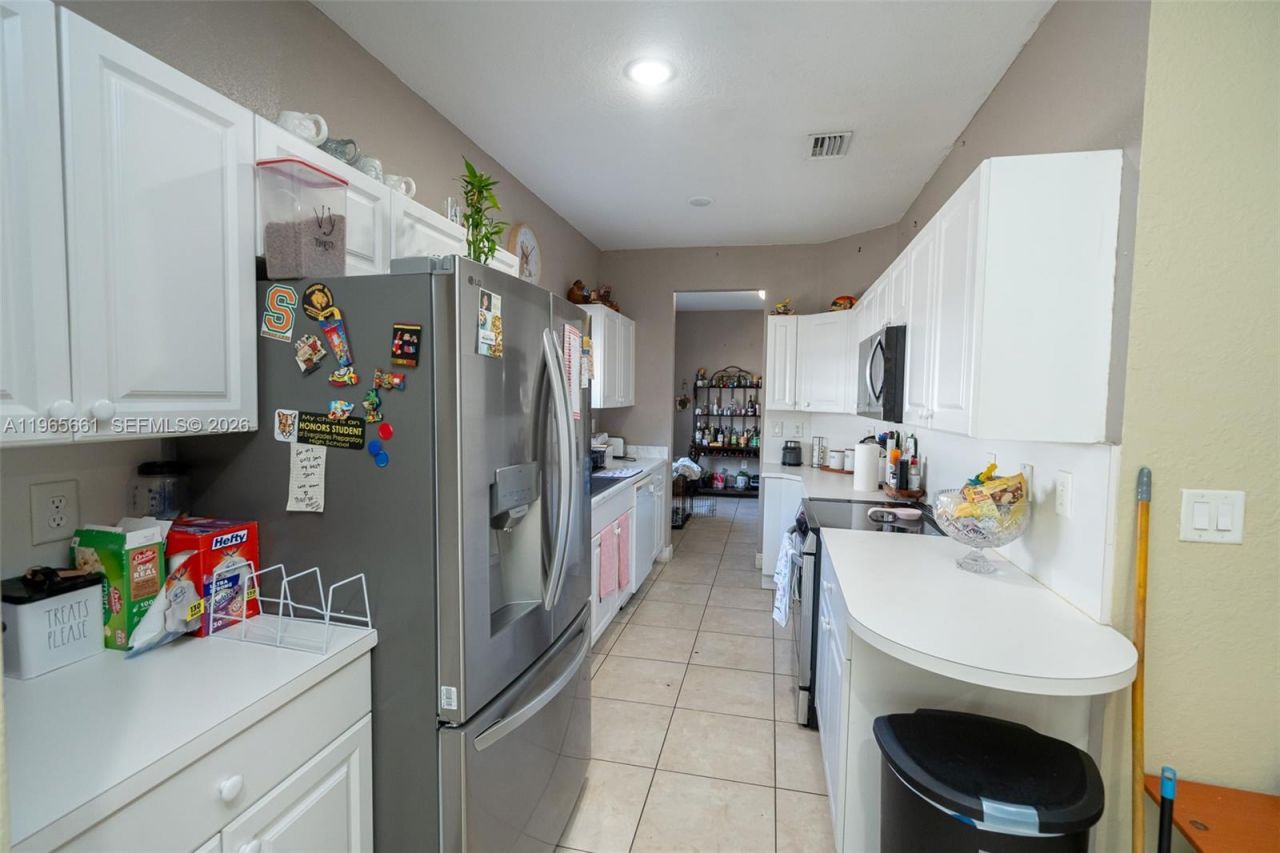3054 SE 5th Dr, Homestead, FL 33033 Photo