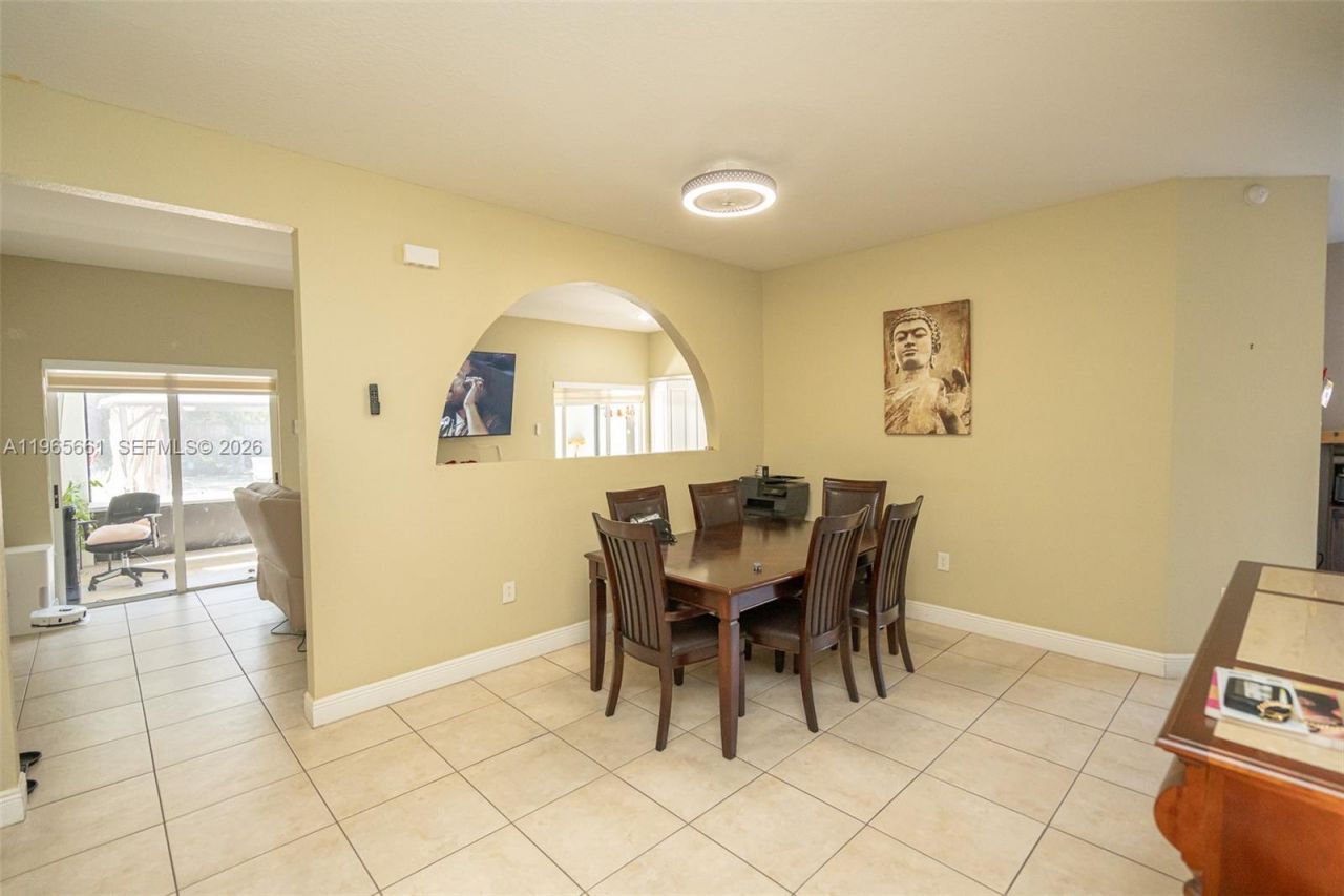 3054 SE 5th Dr, Homestead, FL 33033 Photo