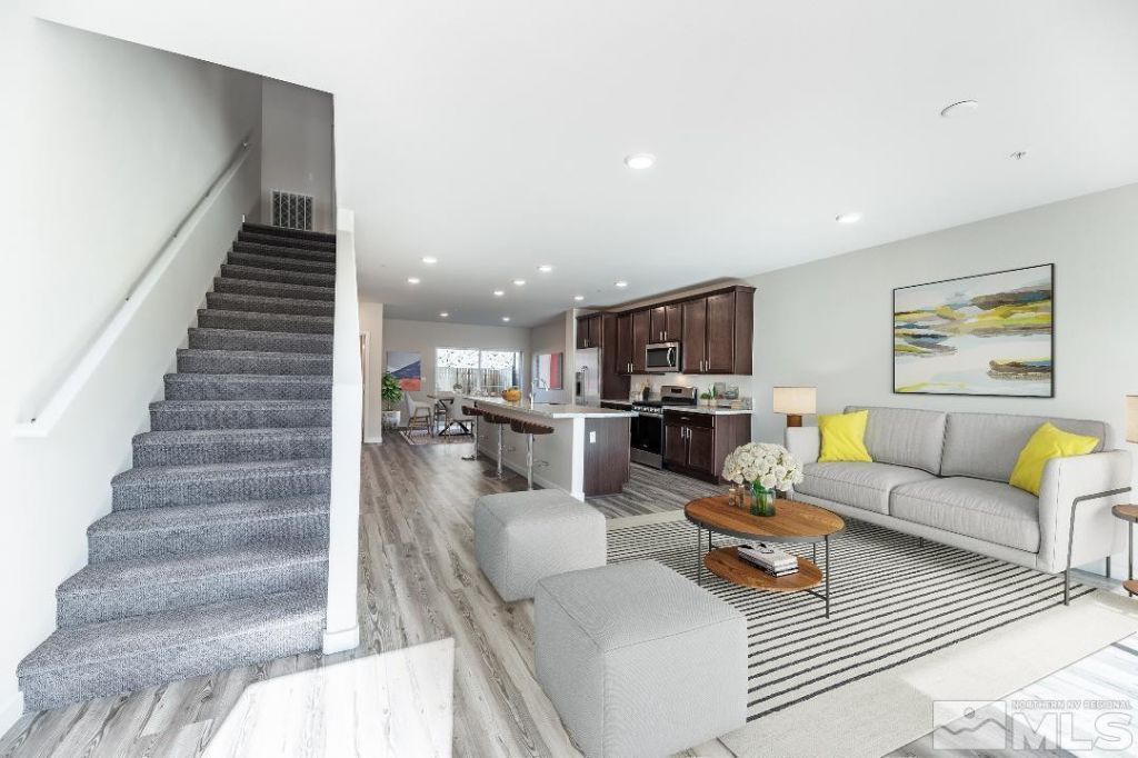 2381 Tecumseh Way, Unit 18, Sparks, NV 89436 Photo