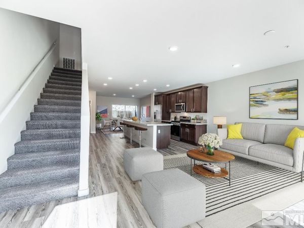 2381 Tecumseh Way, Unit 18, Sparks, NV 89436