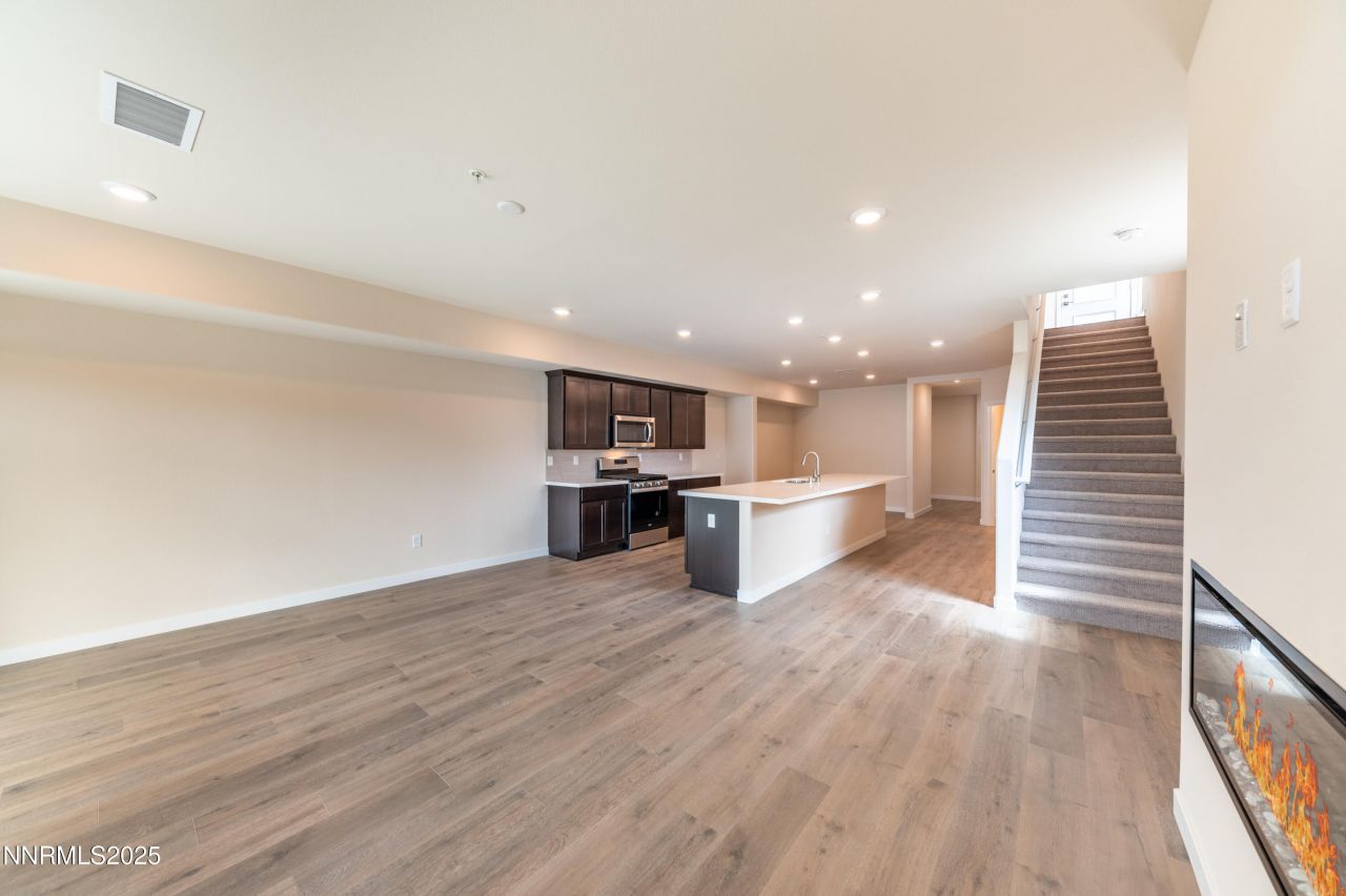 2381 Tecumseh Way, Unit 18, Sparks, NV 89436 Photo