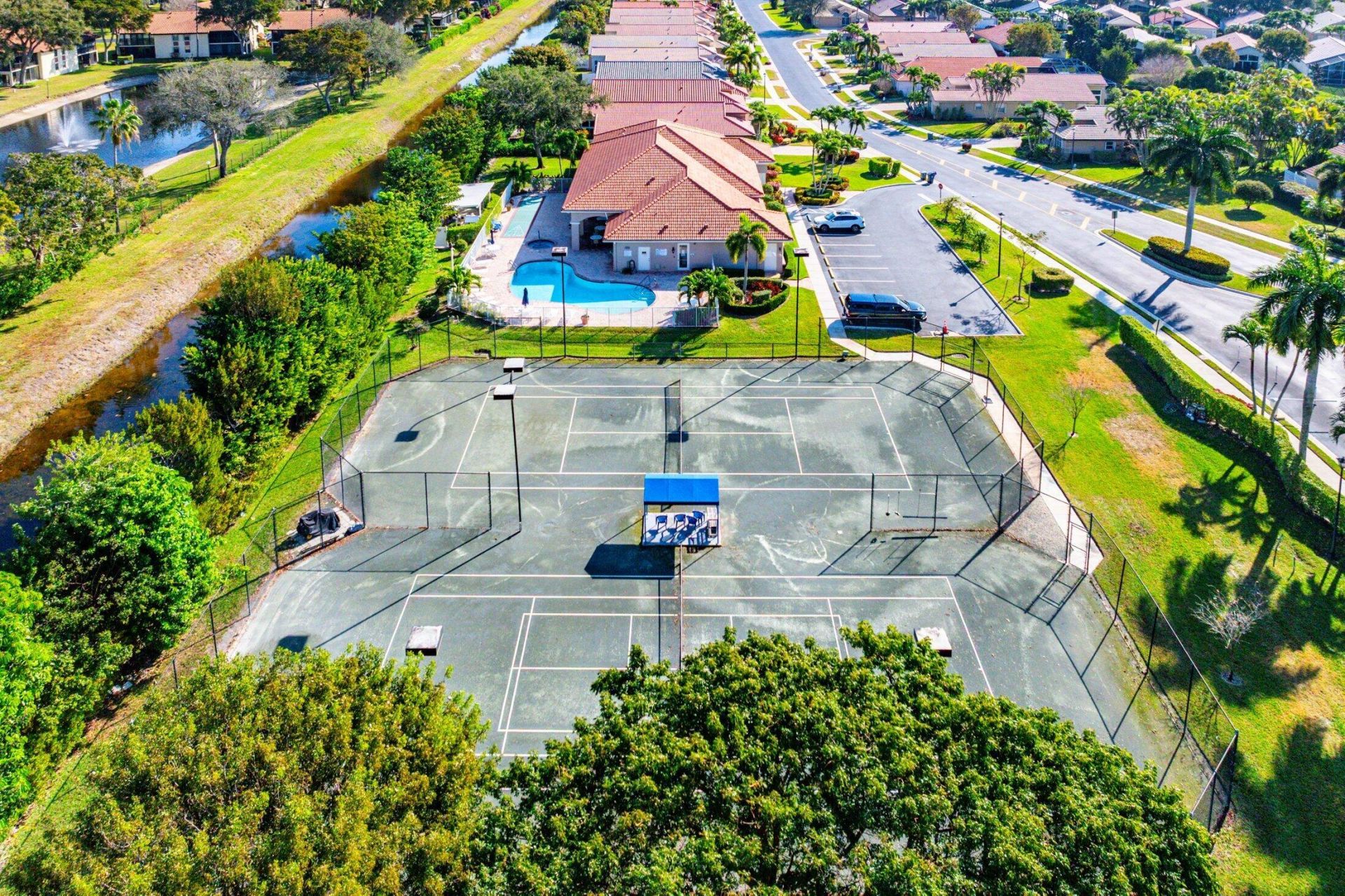 10551 Tropical Breeze Lane, Boynton Beach, FL 33437 Photo