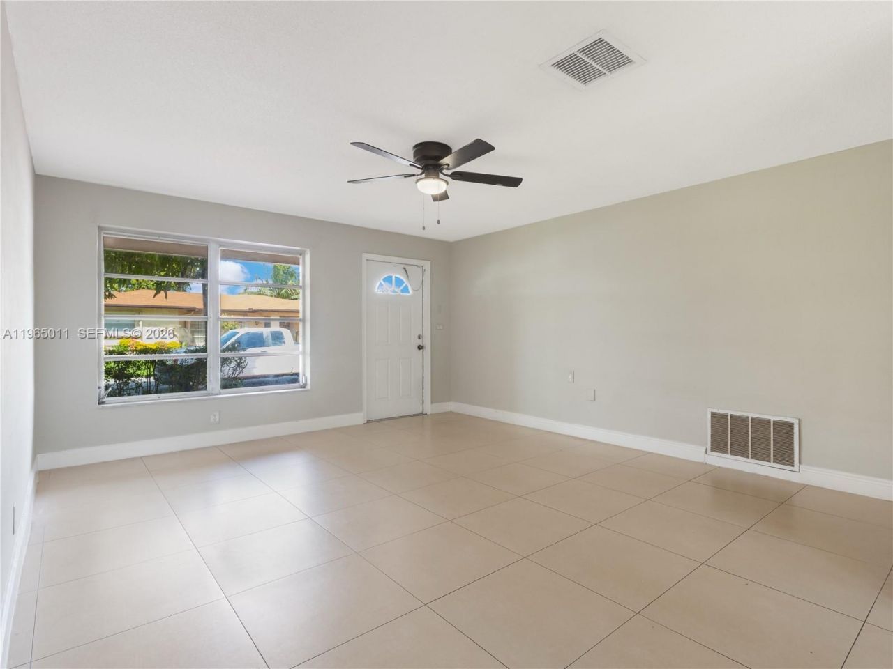 4938 NW 48th Ave, Tamarac, FL 33319 Photo