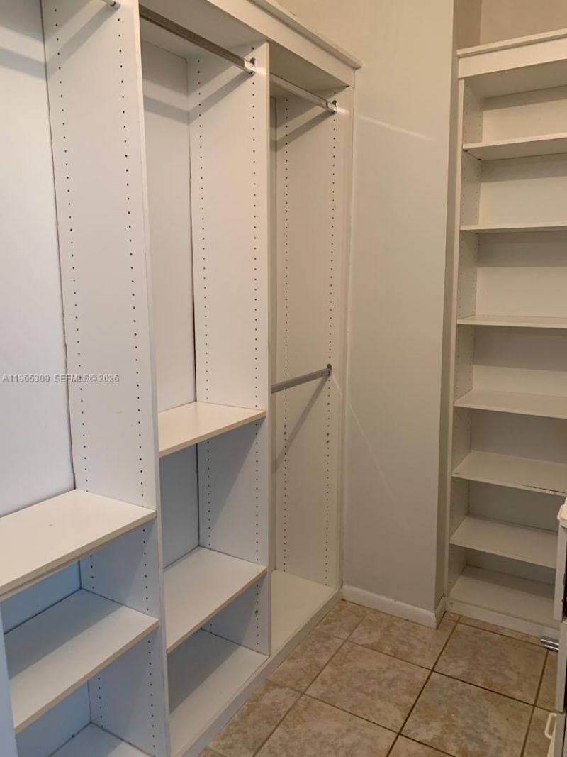 12447 NW 7th St , Miami, FL 33182 Photo