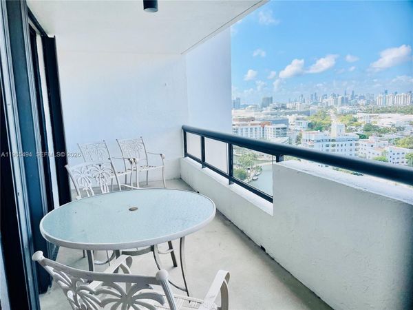 2555 Collins Ave , Unit 2006, Miami Beach, FL 33140