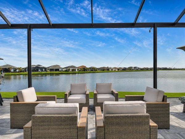 8515 SW Cantante Way, Port St. Lucie, FL 34987