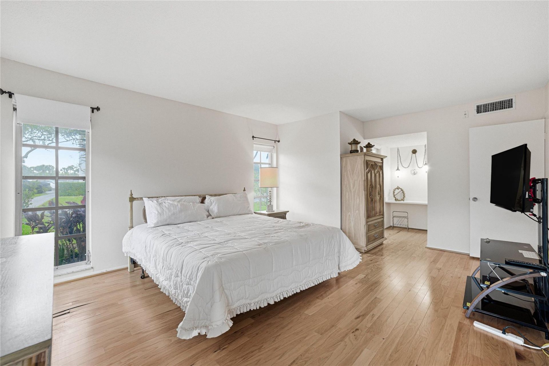3200 N Palm Aire Drive, Unit 110, Pompano Beach, FL 33069 Photo
