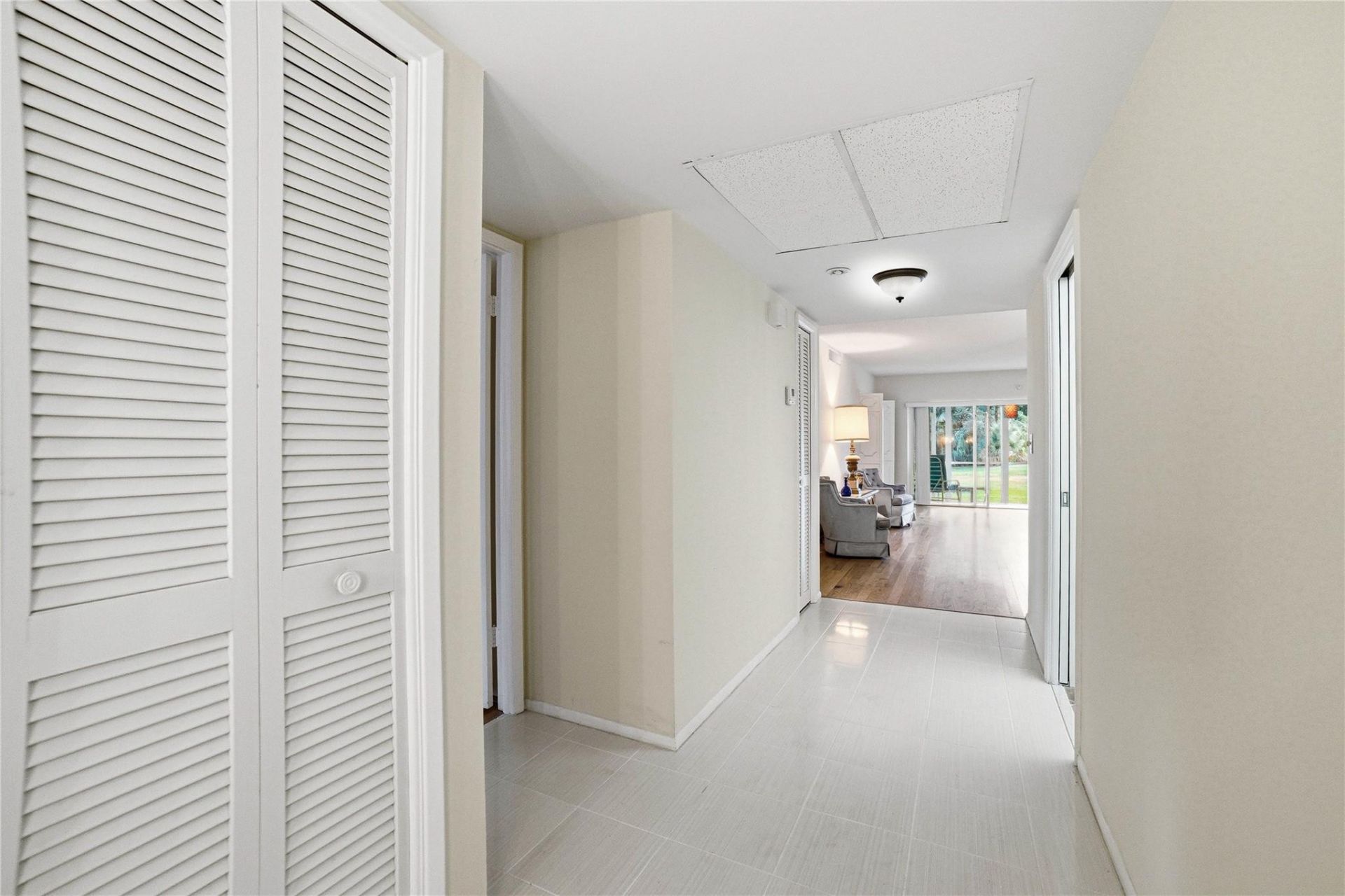 3200 N Palm Aire Drive, Unit 110, Pompano Beach, FL 33069 Photo