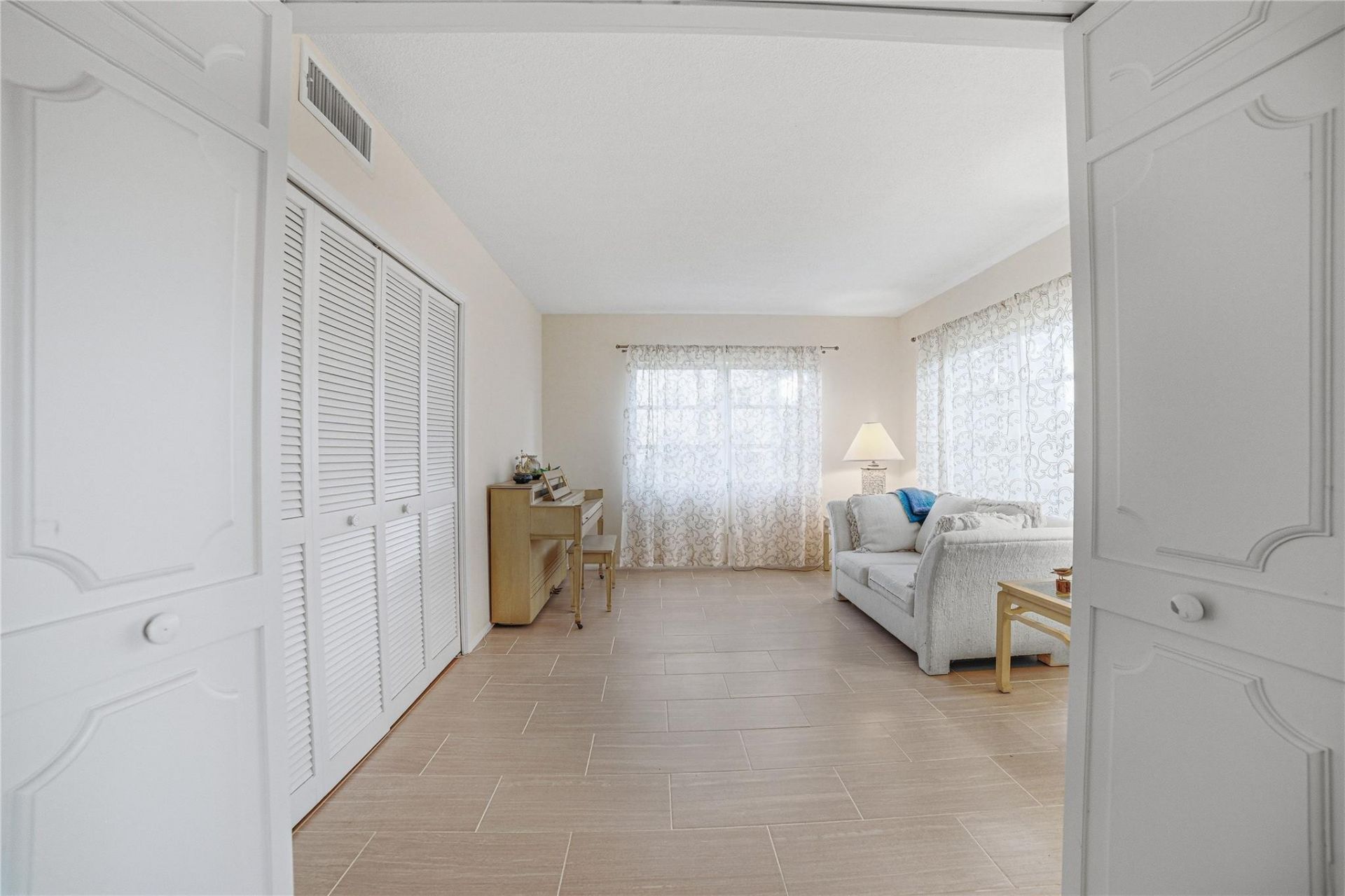 3200 N Palm Aire Drive, Unit 110, Pompano Beach, FL 33069 Photo