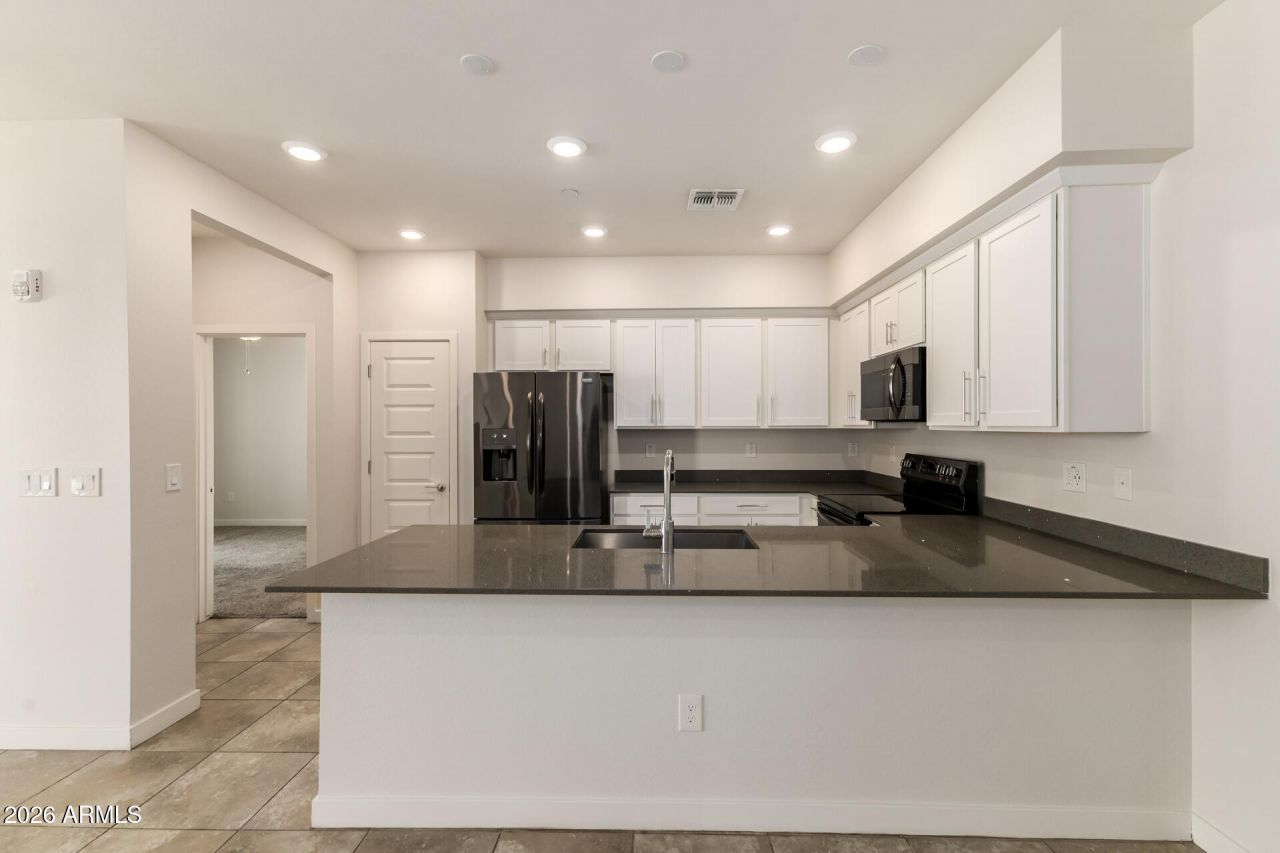 1861 E Frye Road, Unit 101, Gilbert, AZ 85295 Main Photo