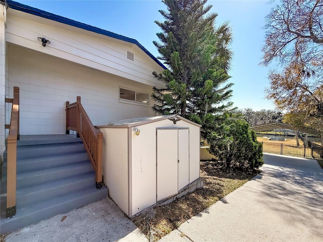 6108 Oak Ridge Avenue, New Port Richey, FL 34653 Photo