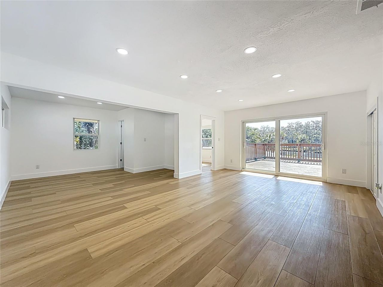 6108 Oak Ridge Avenue, New Port Richey, FL 34653 Photo