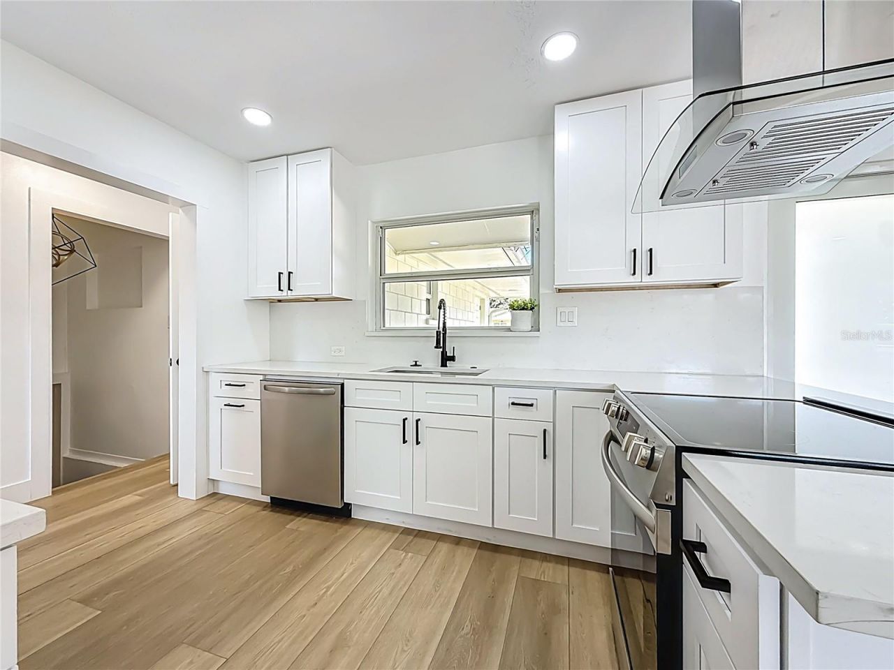 6108 Oak Ridge Avenue, New Port Richey, FL 34653 Photo