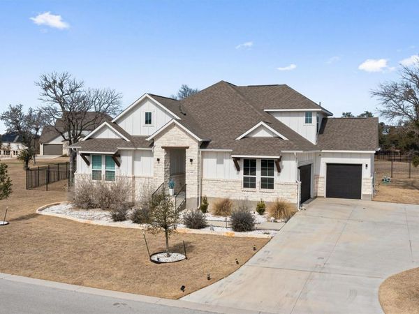 408 NORTHCREST DR, Liberty Hill, TX 78642