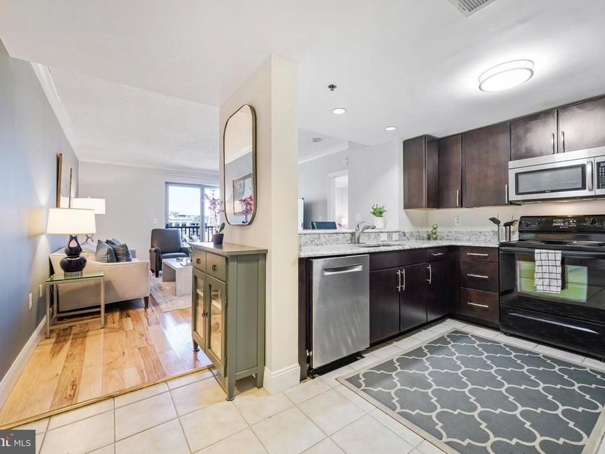777 7th Street Nw, Unit #1124, Washington, DC 20001 Main Photo