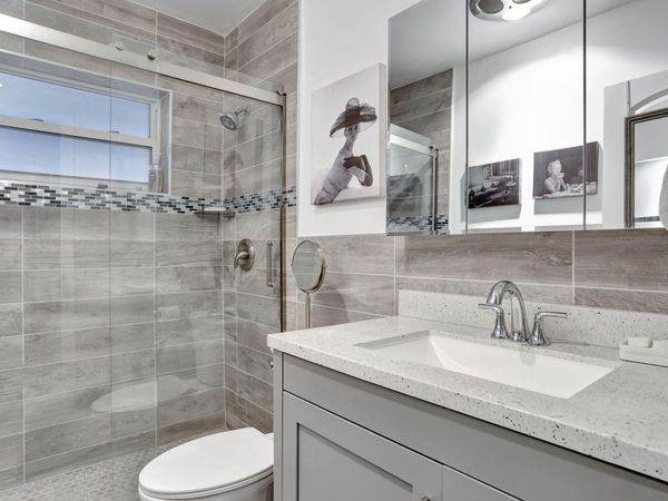 2131 NE 42nd Court, Unit 210e, Lighthouse Point, FL 33064