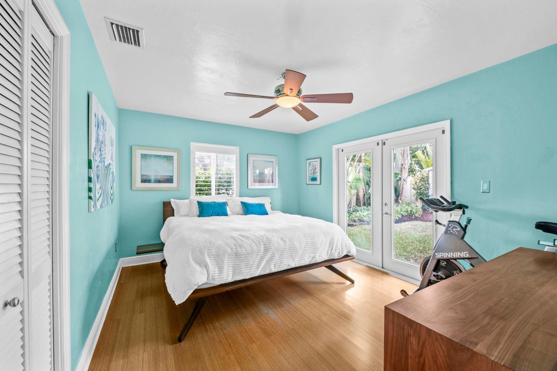 1815 N Victoria Park Road, Fort Lauderdale, FL 33305 Photo