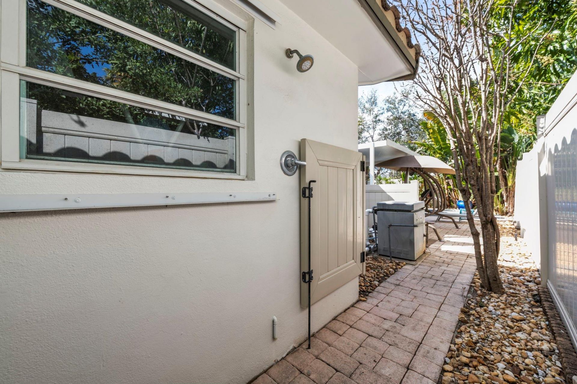 1815 N Victoria Park Road, Fort Lauderdale, FL 33305 Photo