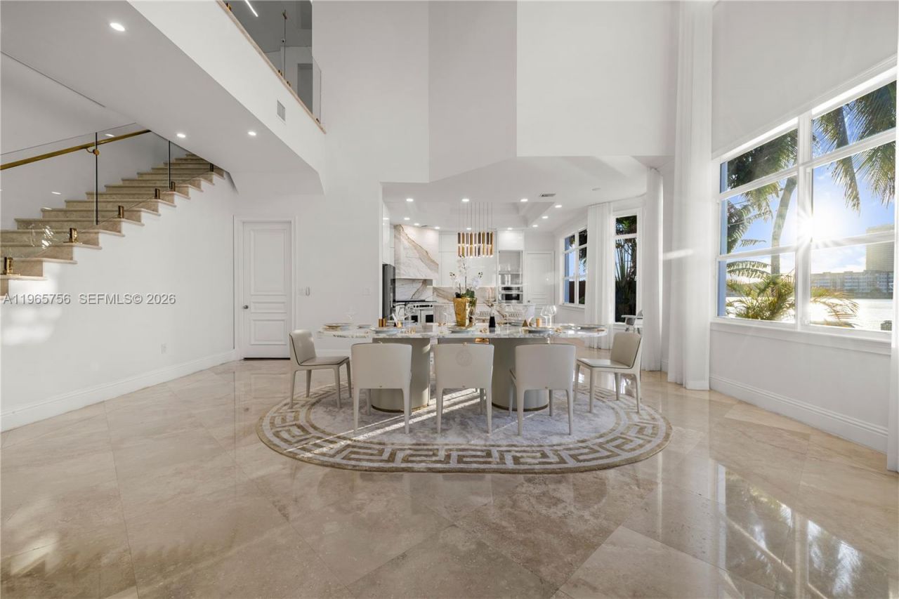 16479 NE 30th Ave, North Miami Beach, FL 33160 Photo