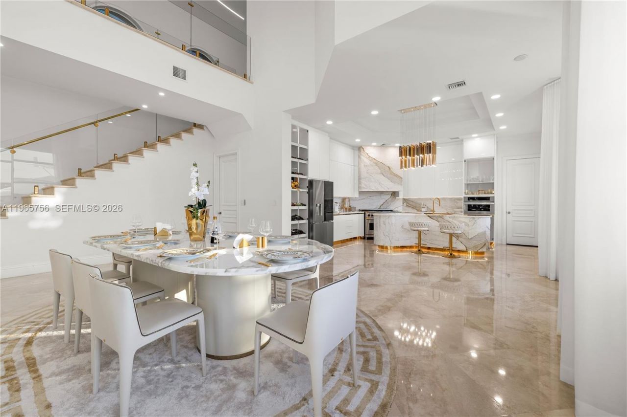 16479 NE 30th Ave, North Miami Beach, FL 33160 Photo