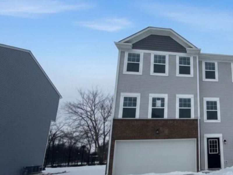 128 Dusky Willow Drive , Reynoldsburg, OH 43068 Photo 2