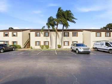 723 115TH AVENUE N, Unit 2106, ST PETERSBURG, FL 33716