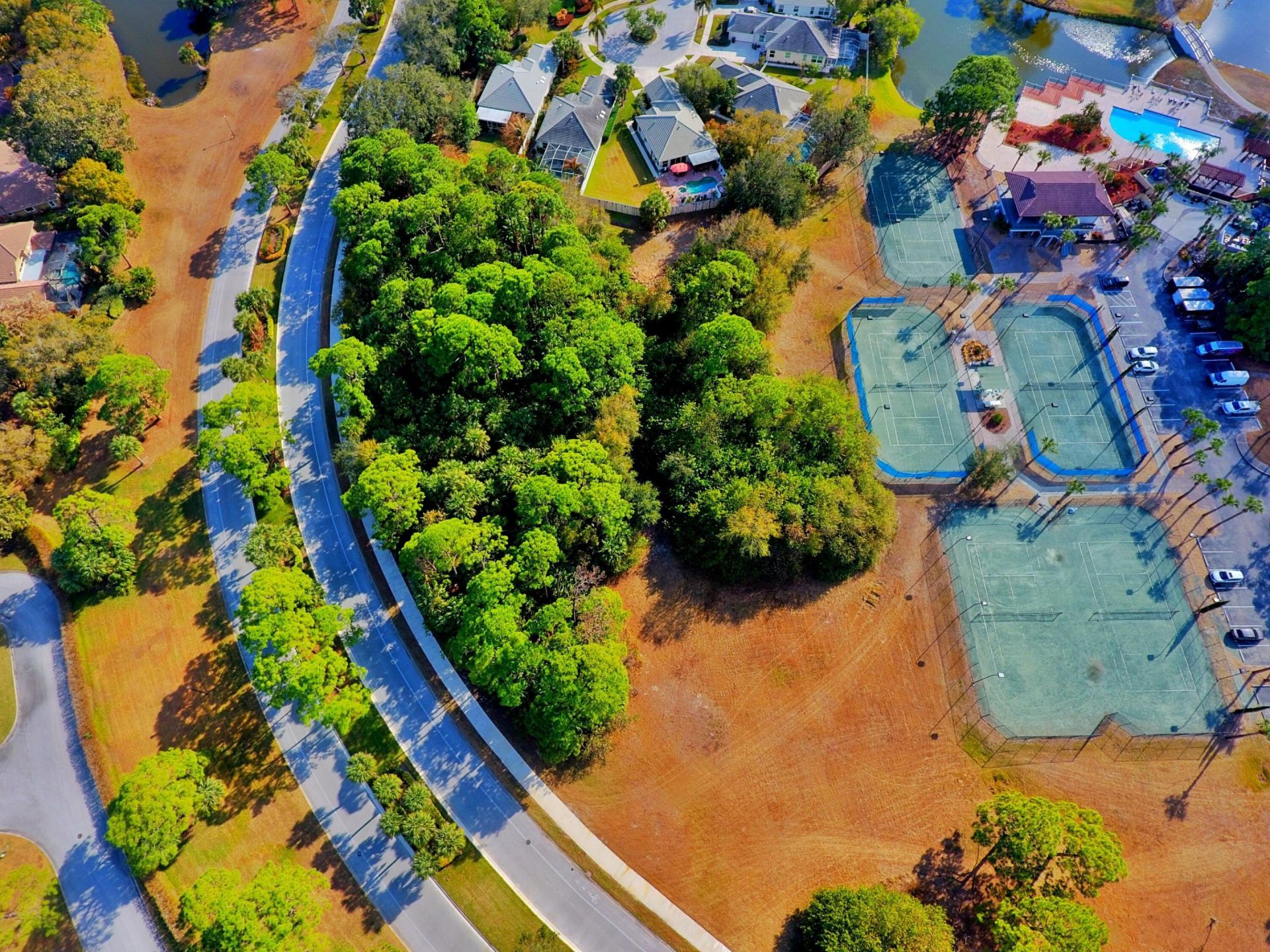 951 SW Country Club Drive, Port Saint Lucie, FL 34986 Photo