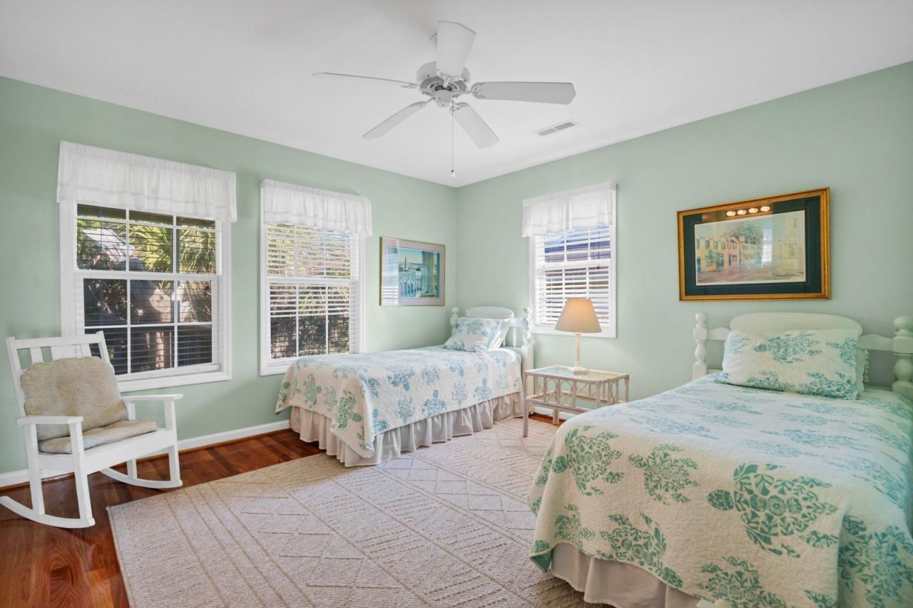 3516 Myrtle Street Photo 22