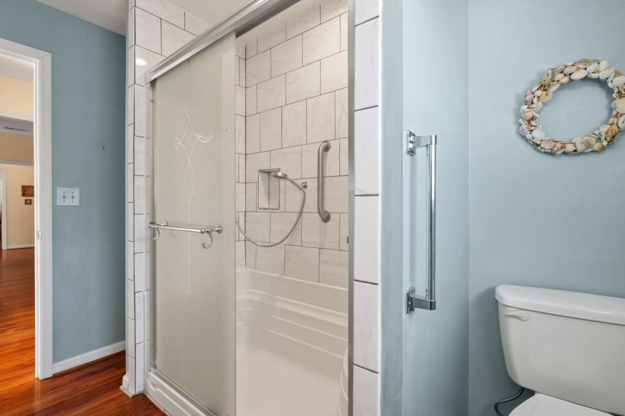 3516 Myrtle Street Photo 25